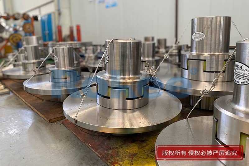 PVDF管道配套梅花联轴器安装注意事项