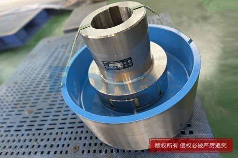 Flexible Coupling Improves Transmission Accuracy Of PUR Sandwich Panel Production Line